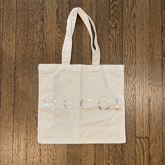 Gucci Cream Tote with Silver Logo - Picture 1 of 5